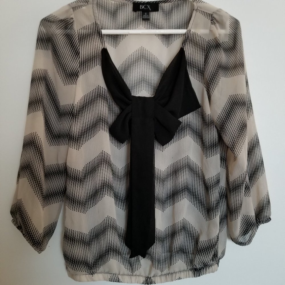 BCX Bubble Hem Bow Blouse Size S
